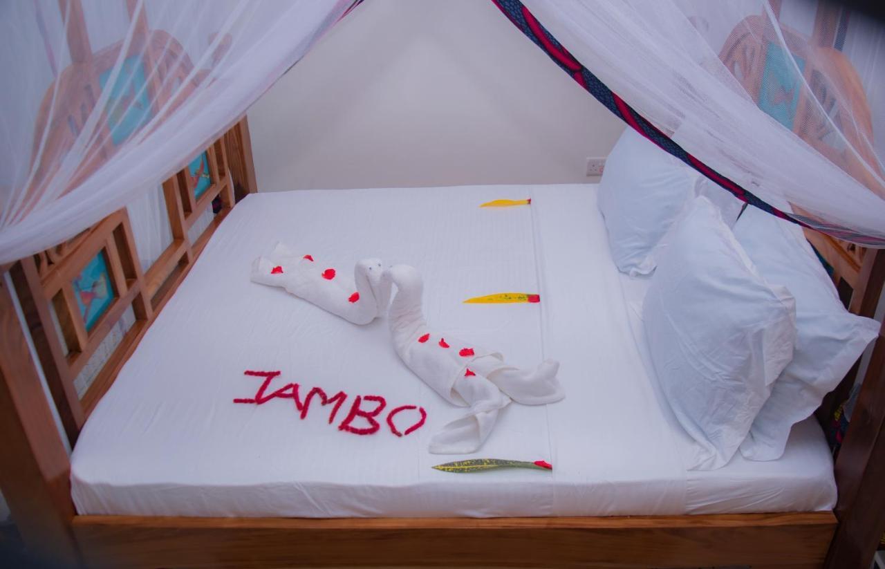 פאג'ה Jabali Bungalows Lodge מראה חיצוני תמונה
